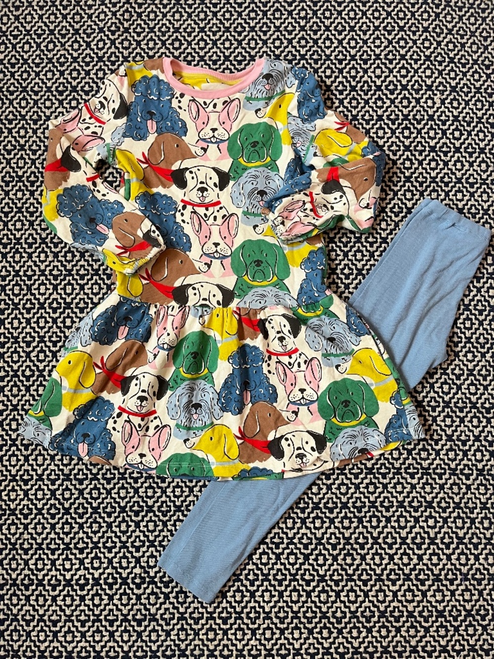 Mini Boden Rainbow Dog Print Sweatshirt Dress & blue ribbed leggings